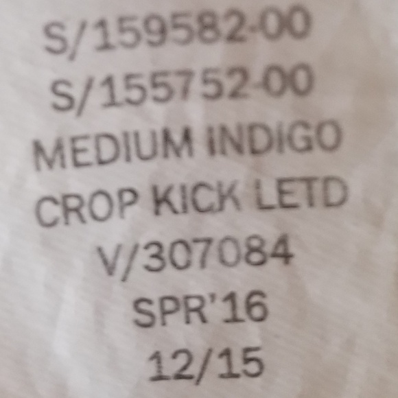 GAP‎ Women's Frayed Hem Crop Kick Jeans Size 8/29 - Picture 12 of 12